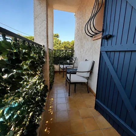T2 Meuble, Terrasse Et A Deux Pas Apartament Six-Fours-les-Plages